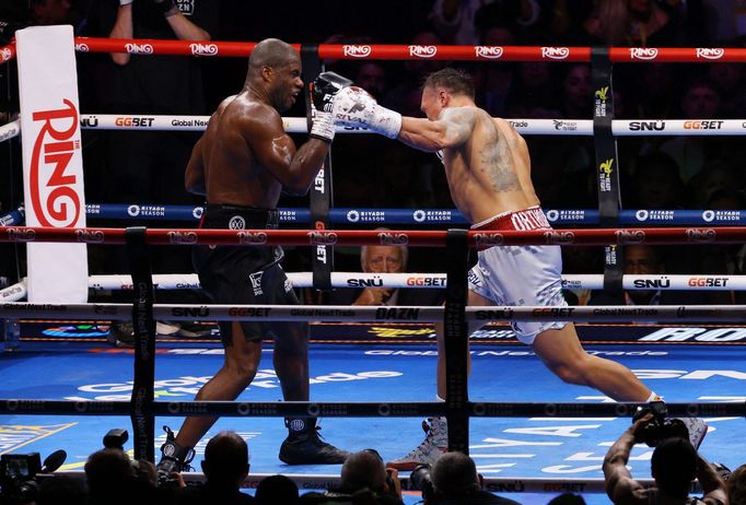 Olexander Usyk versus Daniel Dubois