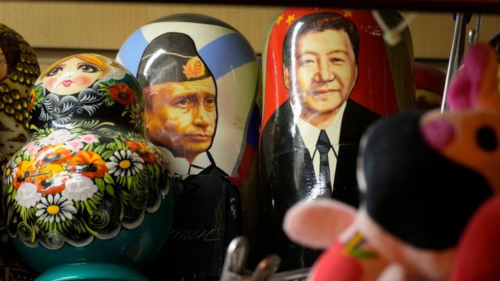 Trik jako od Nixona, či příležitost? Číňané tápou, jak chápat Trumpa a Putina