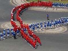 Světový den AIDS spadá na dnešní den. Setkání děti proti AIDS v Mosambiku.