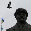 Ukrajinská vlajka - ukrajina - slavjansk - lenin - holub