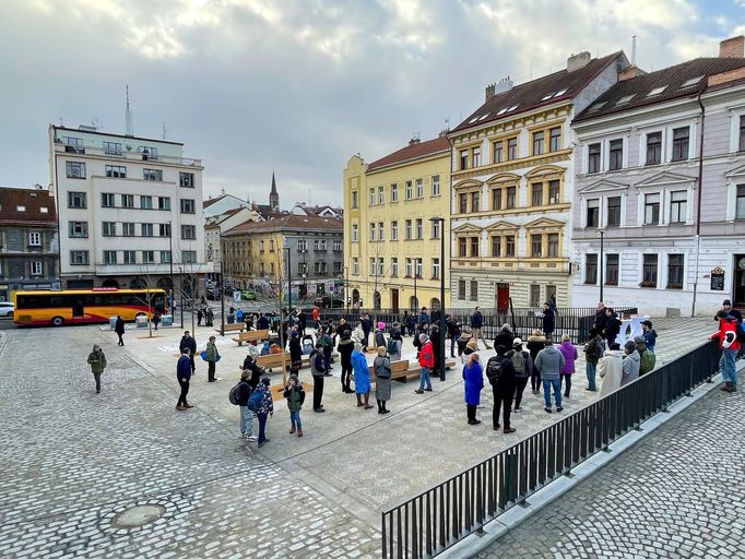 Slavnostní představení hotové revitalizace Tachovského náměstí, kde je umístěný i jeden z vchodů do Žižkovského tunelu pro pěší. 11. 12. 2023