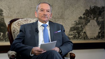 Planeta se opravdu nezhroutí. Připomeňte si Kuberův poslední novoroční projev