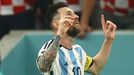 Lionel Messi dává gól z penalty v semifinále MS 2022 Argentina - Chorvatsko