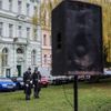 Odhalení pamětní desky Čechoslovákům bojujícím v RAF na památníku na Klárově v Praze