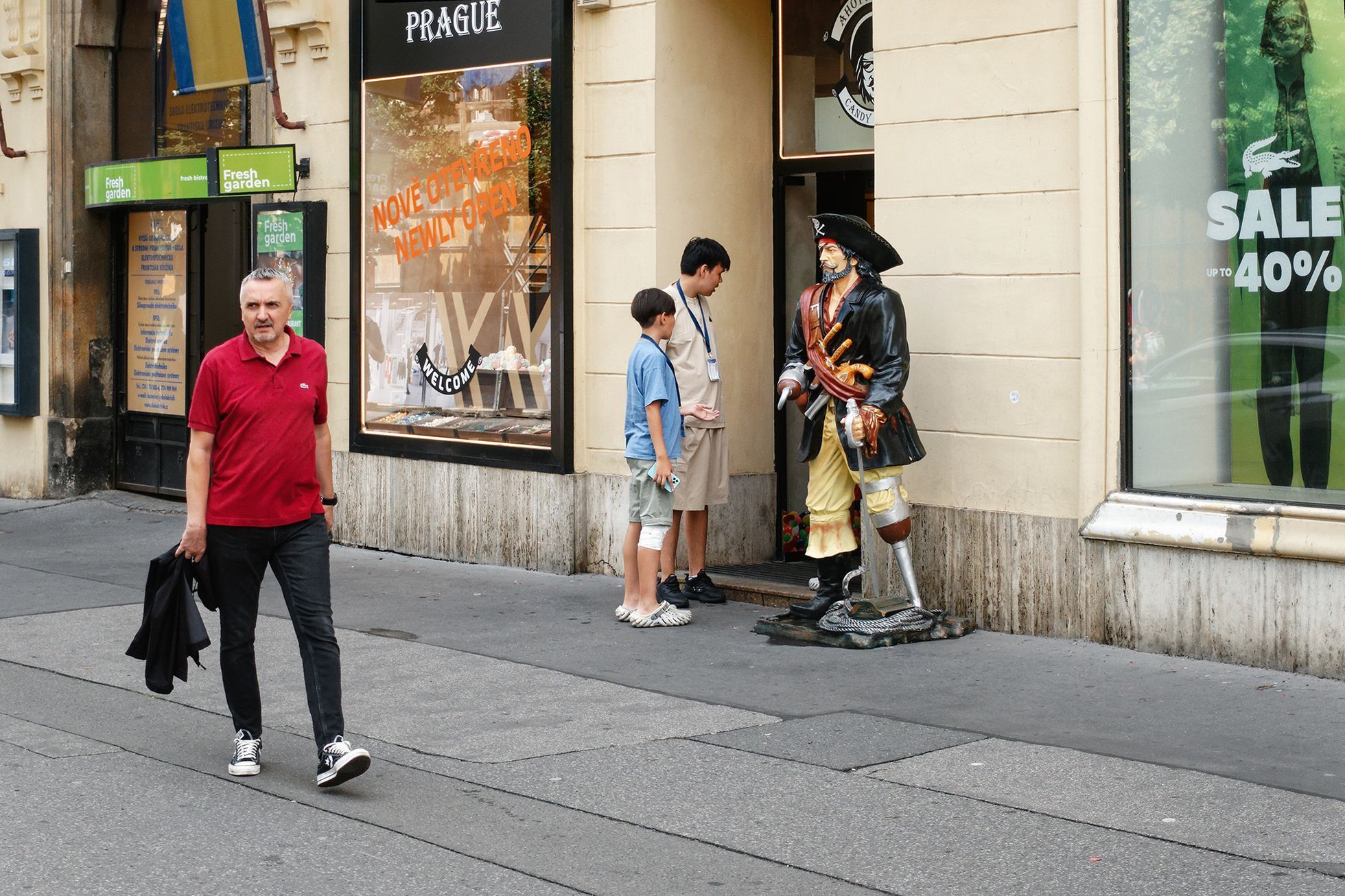 Praha viděná z Hop On busu: krásné památky, Kafka, pivo, rum i sexshopy
