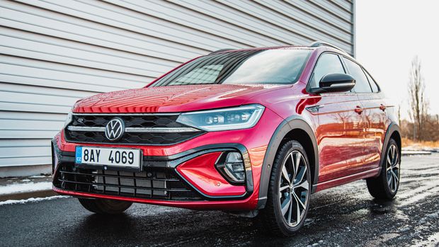 Za volantem nového Taiga: Nejlevnější crossover od Volkswagenu může zatopit i Golfu