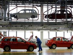 Lada vyrábí řadu modelů