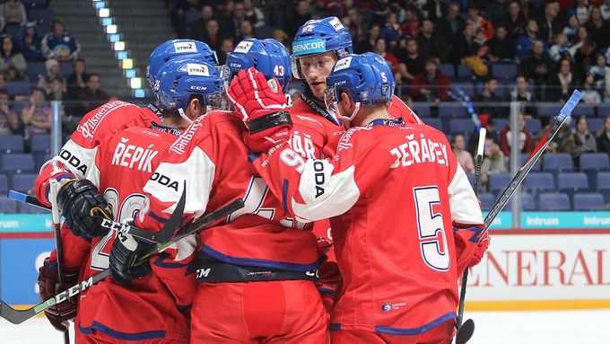 Čeští hokejisté poprvé pod vedením Miloše Říhy vyhráli některý z turnajů Euro Hockey Tour.