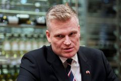 "Turkova" ploténka: Jsou to kruté bolesti, ohrožená je jedna skupina mužů, říká lékař