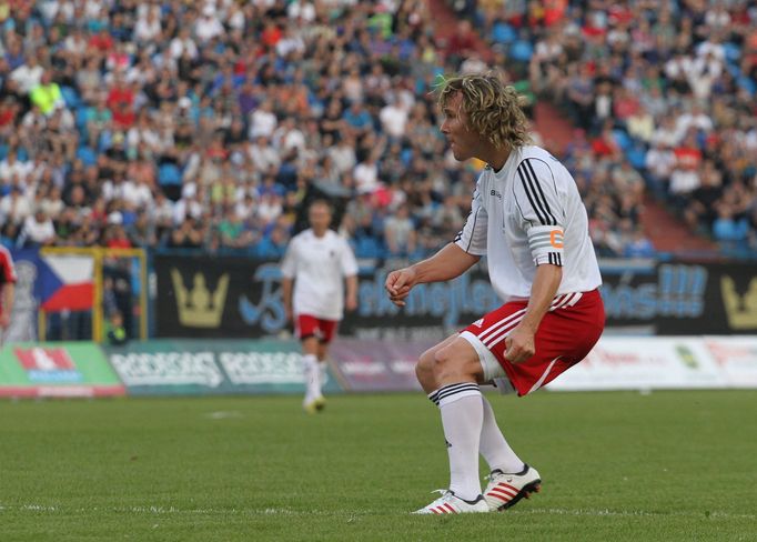 Fotbal, Loučení Marka Jankulovského: Pavel Nedvěd