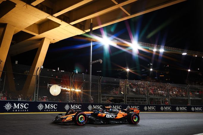 Lando Norris (McLaren) ve VC Singapuru