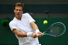 Berdych se dostal na hlavní dvorec v All England Clubu po třech letech a ukázal se ve skvělém světle.