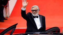 V úterý se lidé budou loučit s Bartoškou. V Rudolfinu, Divadle Kalich i v televizi