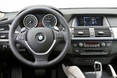 Soud: Auto je zbraň, i když jede jenom pomalu a nezraní