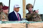 Proti Trumpovi se chystají protesty. "Setkají se s velkou silou," varoval prezident