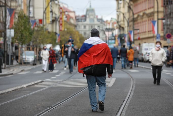 Průřez tvorbou fotografa Economie Jakuba Plíhala za rok 2020.