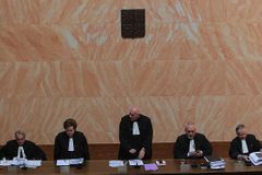 Ústavní soud zrušil úhradovou výhlášku pro rok 2013