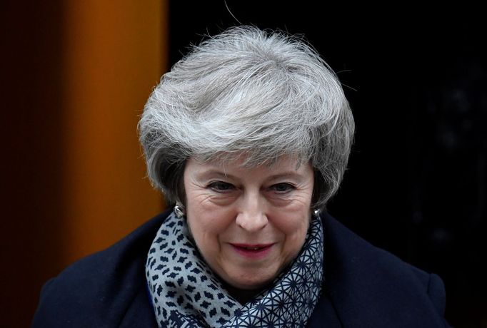 Theresa Mayová den poté, co britský parlament odmítl její brexitovou dohodu.