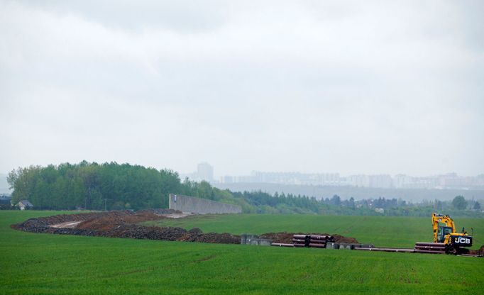 Domo Development chystá těsně před Prahou podél dálnice D1 obří komerční zónu o délce dva kilometry