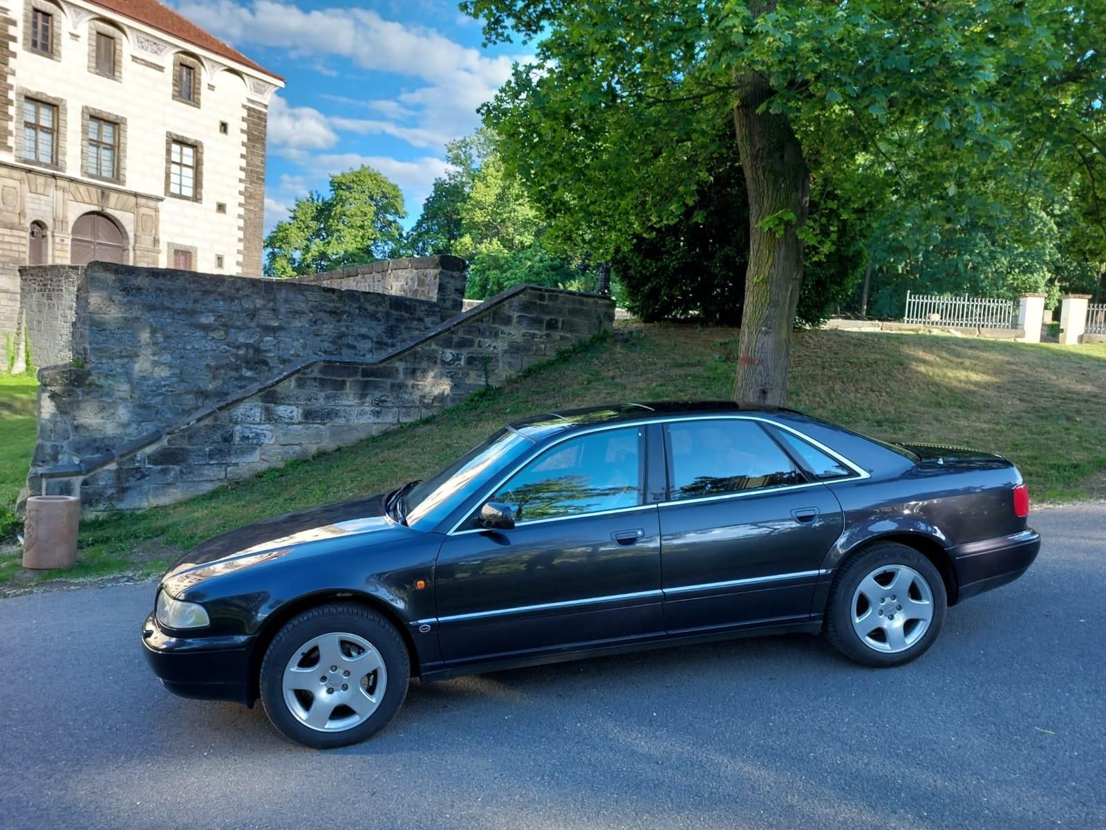 Audi A8 Karel Gott