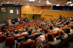 Pobočka olomoucké univerzity v Uherském Hradišti skončí