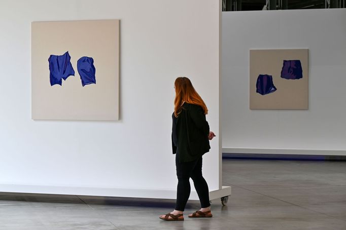 Snímek z výstavy dvojice Unconductive Trash v brněnské Fait Gallery.