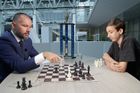 Porazí Veselovský zázračné šachové dítě? Vidím až deset tahů dopředu, říká čtrnáctiletý šampion