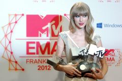 Ceny MTV ovládli Taylor Swift a Justin Bieber
