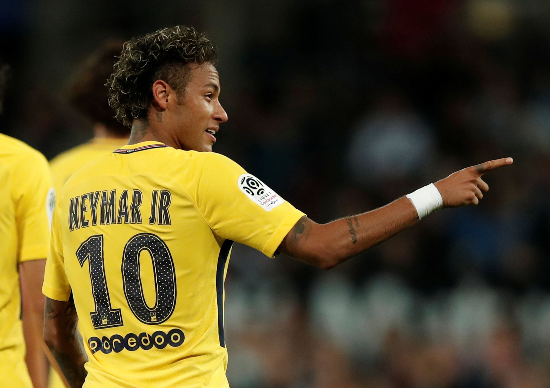 Neymar při debutu za PSG