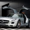 Safety car: 2010 F1 - Mercedes-Benz SLS 63 AMG