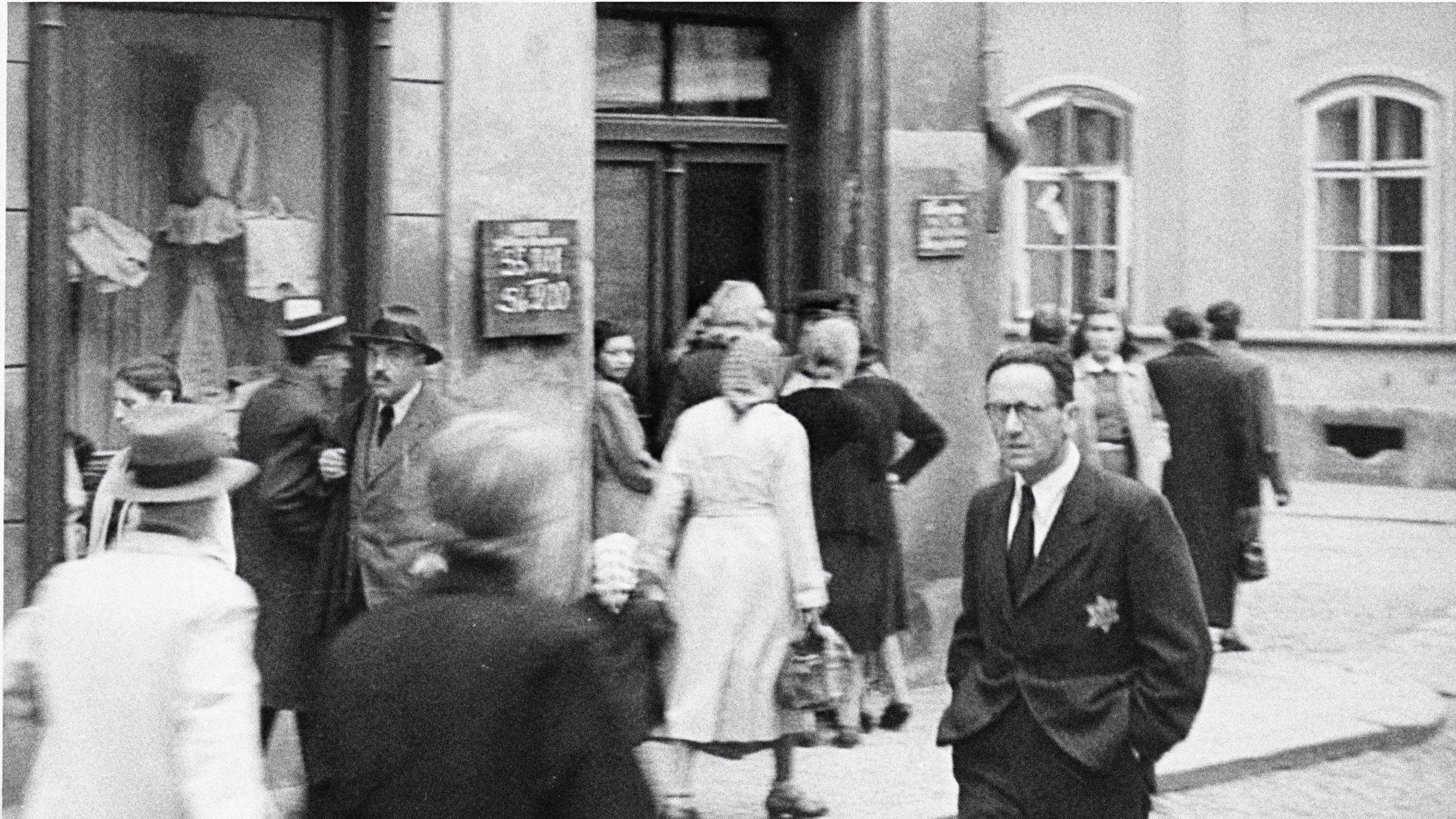 Jednorázové užití / Fotogalerie / Před 80 lety začaly masové deportace židů