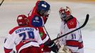 Hokej, KHL, Lev Praha - CSKA Moskva: Lukáš Cingel - Igor Ožiganov a Rastislav Staňa (31)