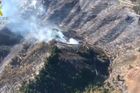 Hasiči ve Španělsku bojují s lesním požárem. Plameny ohrožují i národní park