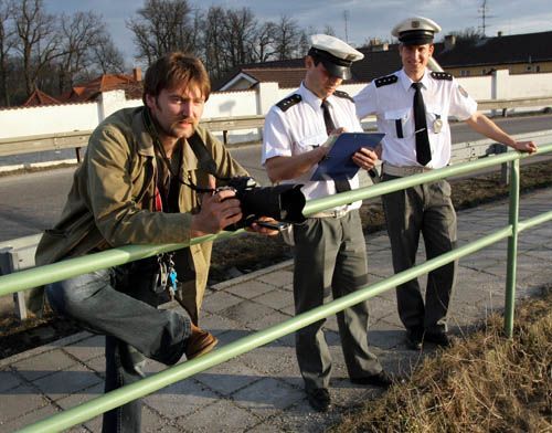 Policejní hlídka přijela po třech hodinách od ohlášení nálezu