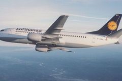 O krachující Alitalii má zájem Lufthansa s UniCreditem