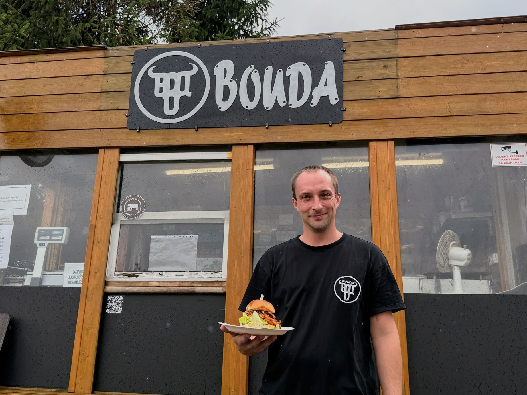 bbq bouda, bistro, bouda, jídlo, vaření, gastronomie, maso, Unhošť, Praha