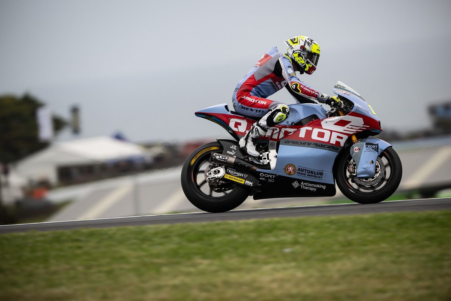 Filip Salač na motocyklu Moto2 týmu Gresini Racing při VC Austrálie 2023