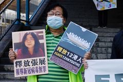 Jsem na svobodě, tvrdí čínská aktivistka na videu. Věznili ji za reportáže o covidu