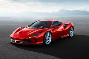 Nové Ferrari je tu. F8 Tributo je nejsilnějším osmiválcem v historii značky