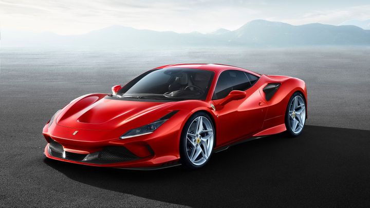 Nové Ferrari je tu. F8 Tributo je nejsilnějším osmiválcem v historii značky