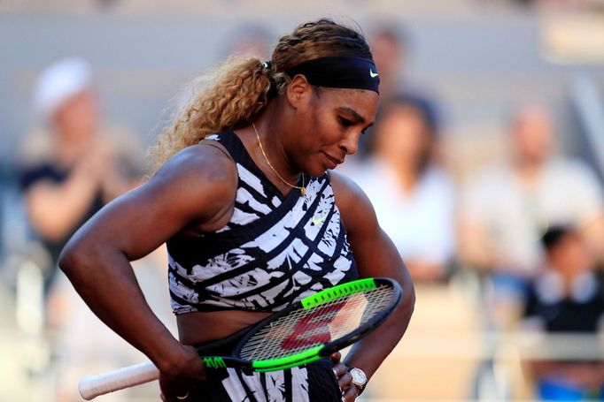 Tennis - French Open - Roland Garros, Paris, France - June 1, 2019. Serena Williams of the U.S. reacts during her third round match against Sofia Kenin of the U.S. REUTER