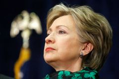 Aby byla Hillary prezidentka, musí zlomit superdelegáty