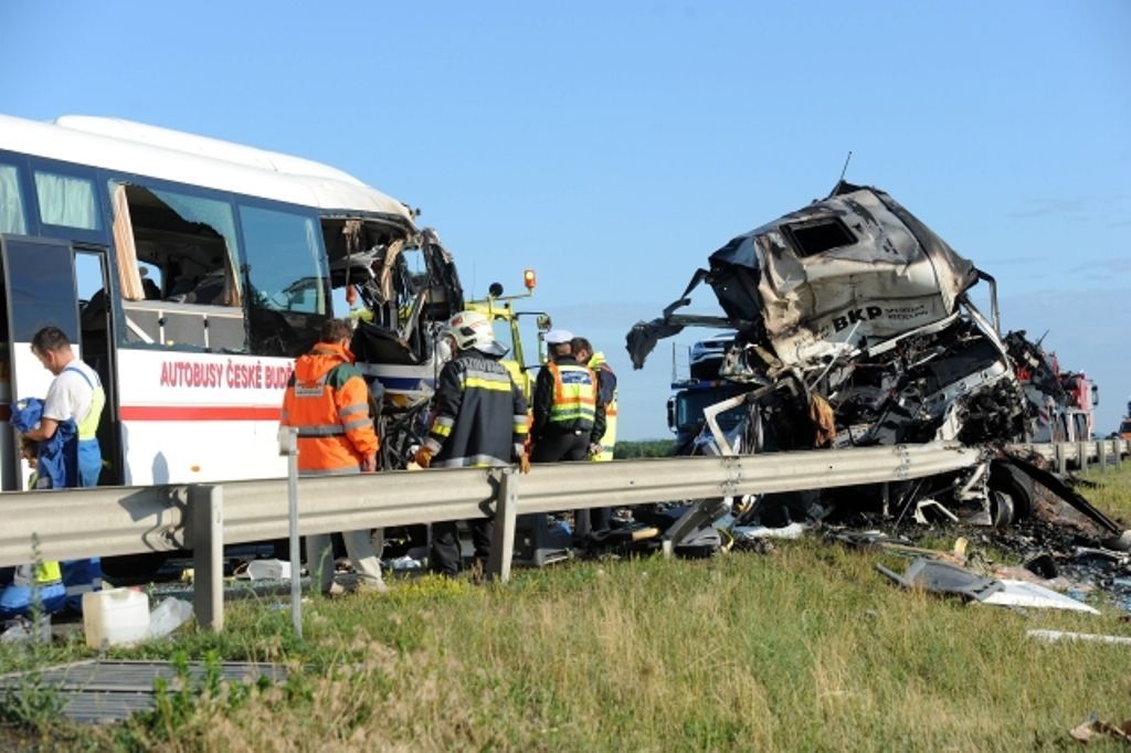 Nehoda autobusu v Maďarsku