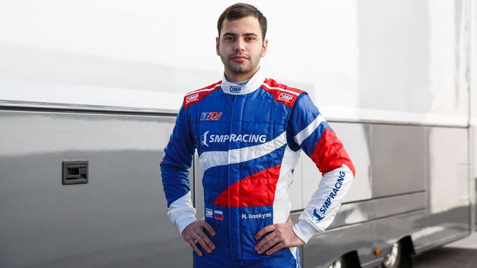 Pilot Formule 2 Matevos Isaakjan