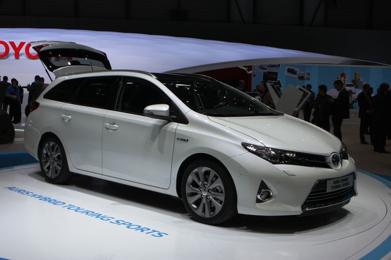 Toyota auris sports