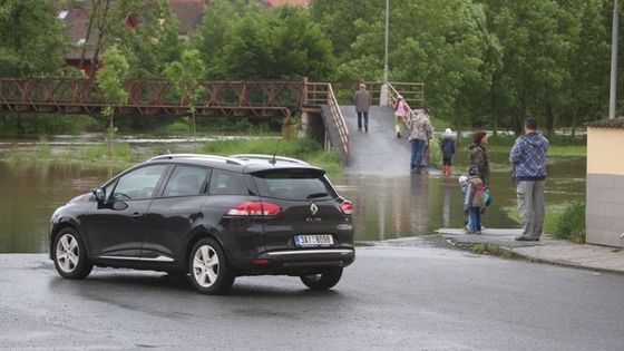 Velká voda v povodí Berounky 2.6. 2013