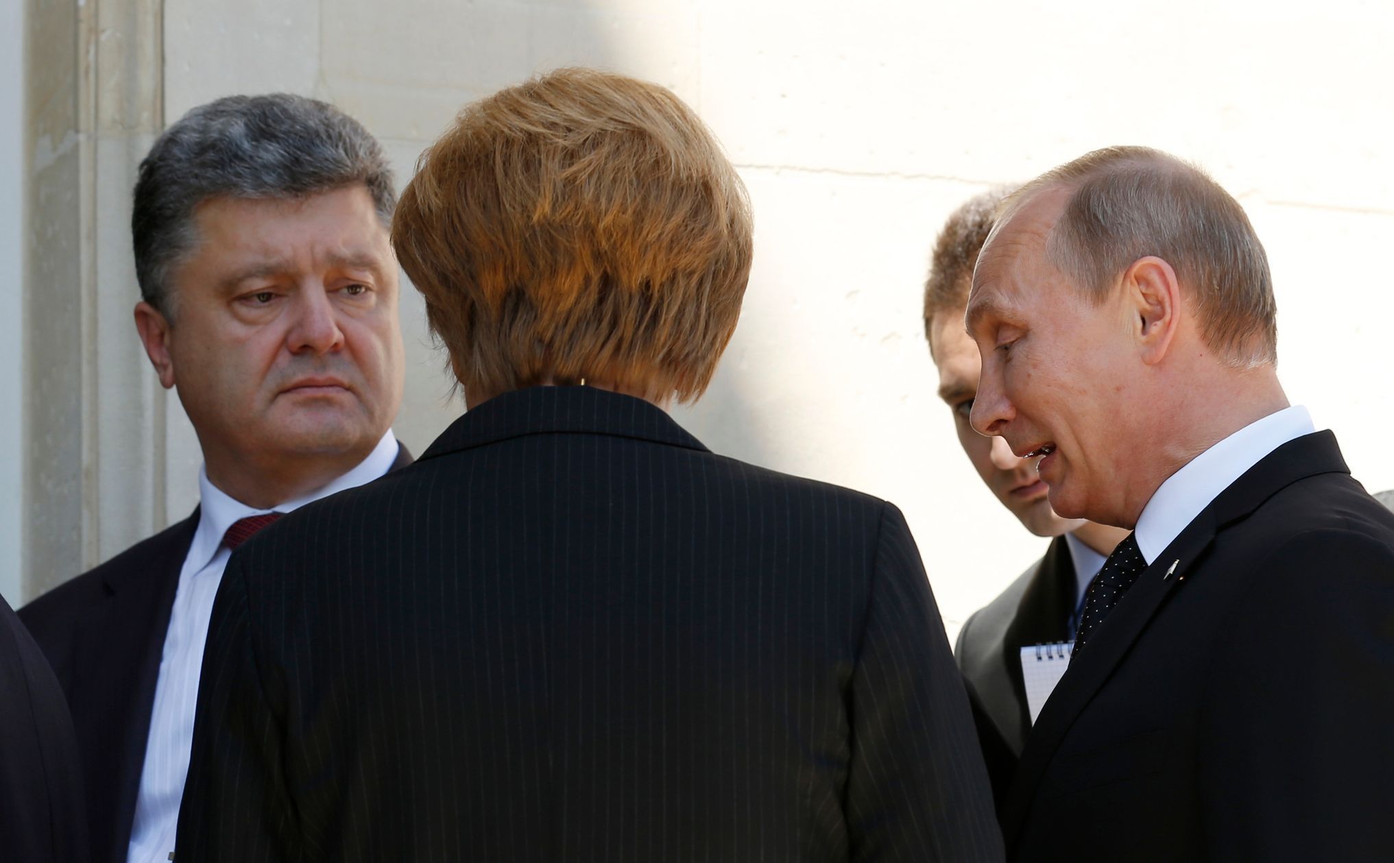 Ukrajina - Rusko - Porošenko - Putin - Merkelová