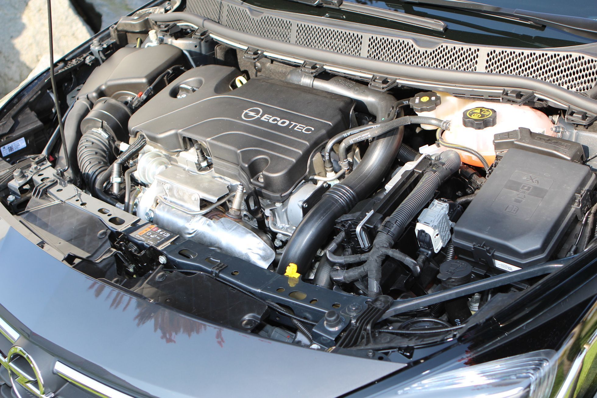 Opel Astra 2015 - motor