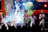 Vesele kýčovité vystoupení Katy Perry