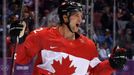 Kanada - USA: Jamie Benn slaví gól Kanady na 1:0